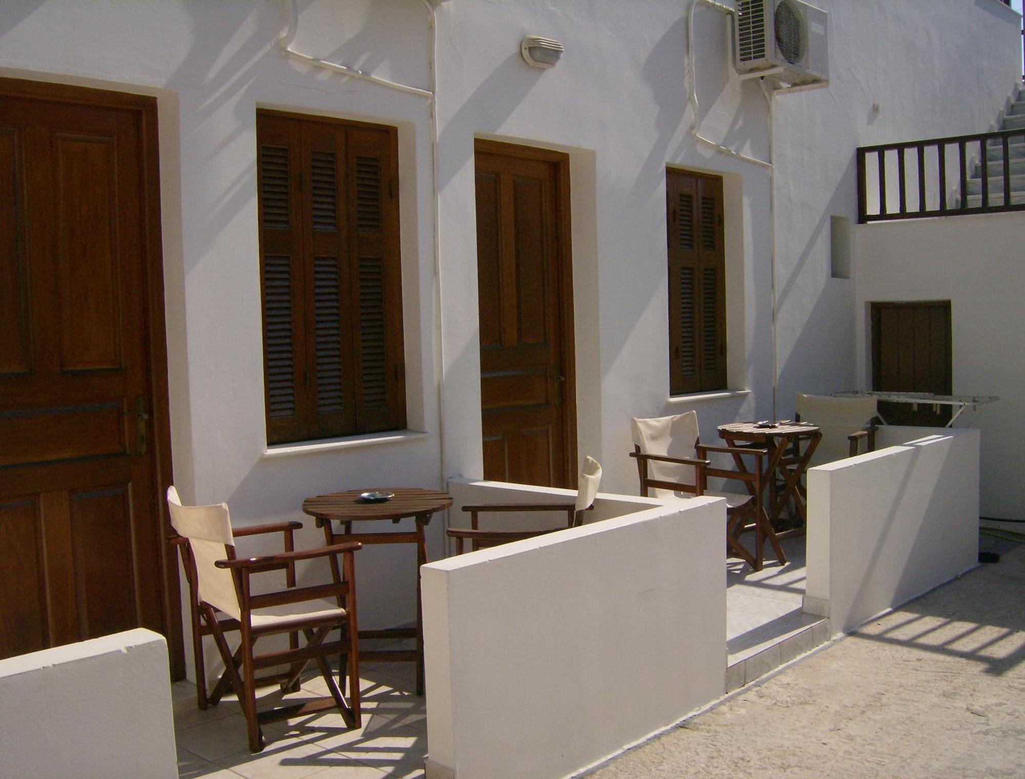 Katerina Apartments Triovasálos Exterior foto